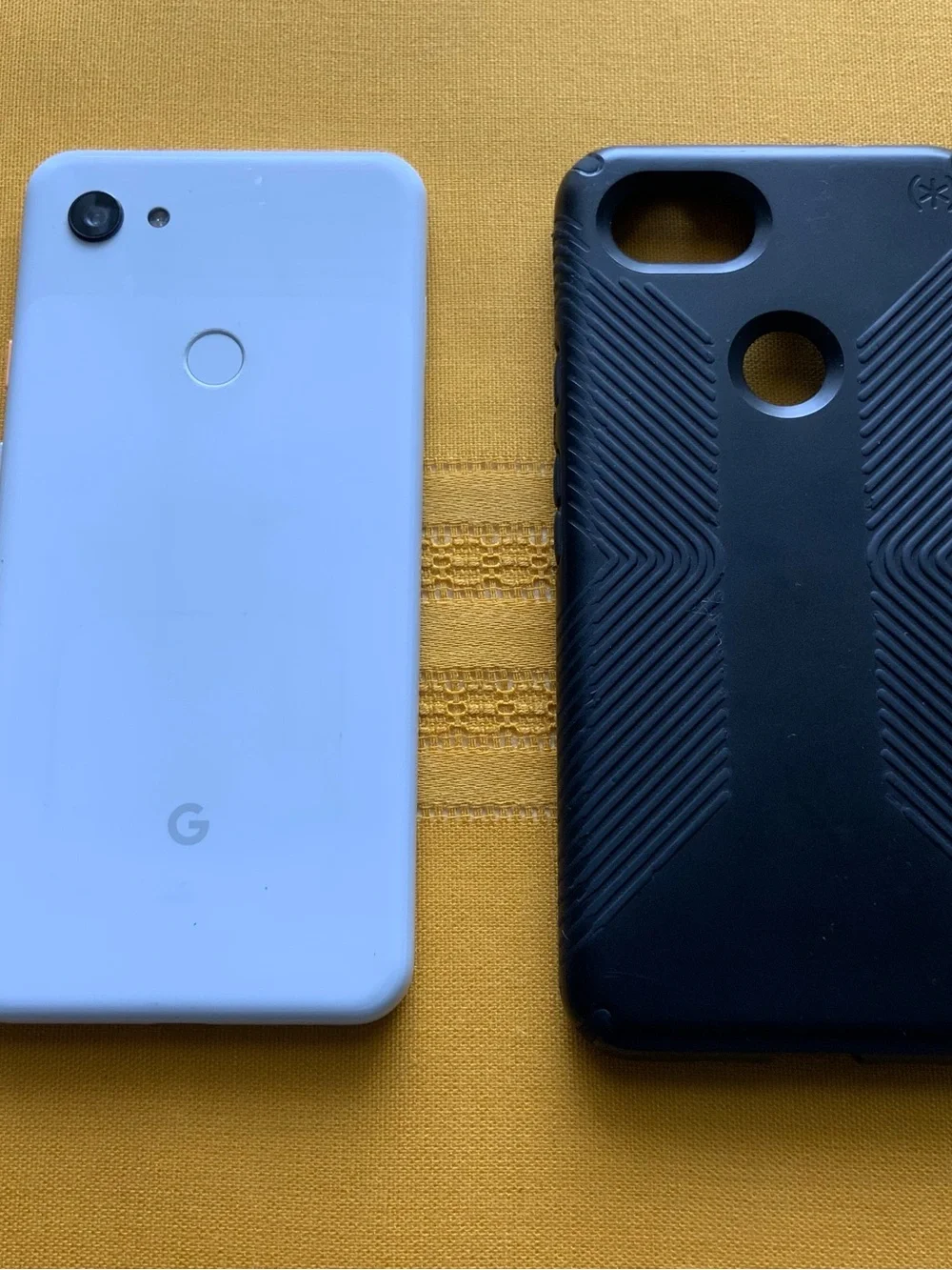 Google Pixel 3a XL (Works Perfectly)